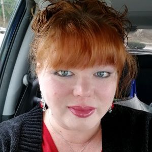 Meet your Posher, Pam